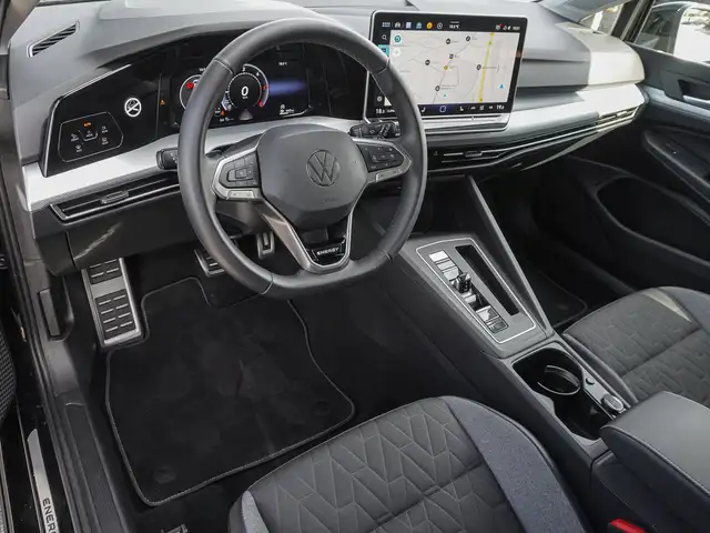 Volkswagen Golf view 9