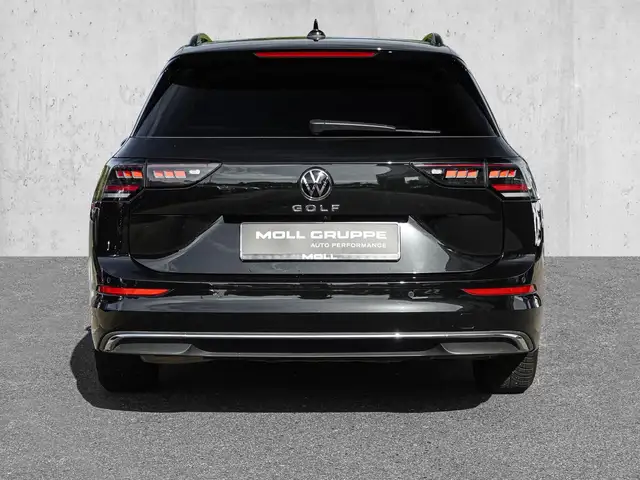 Volkswagen Golf view 6