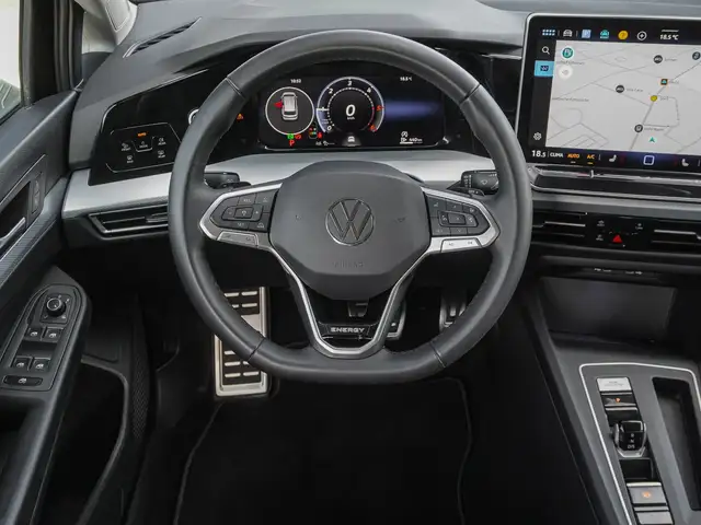 Volkswagen Golf view 11