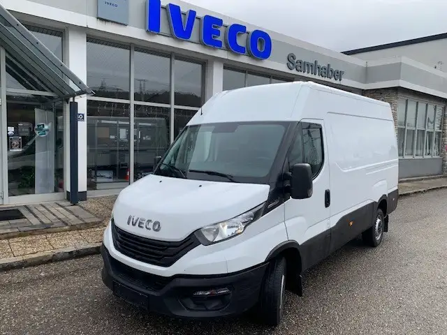 Iveco Daily Daily 35S18A8 Kasten RS3.520mm