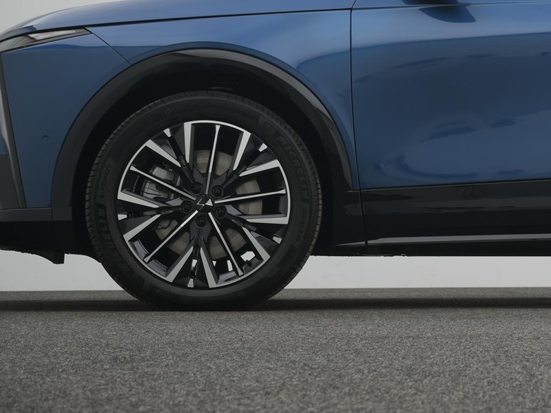DS Automobiles N°8 JULES VERNE FWD LONG RANGE — photo 9