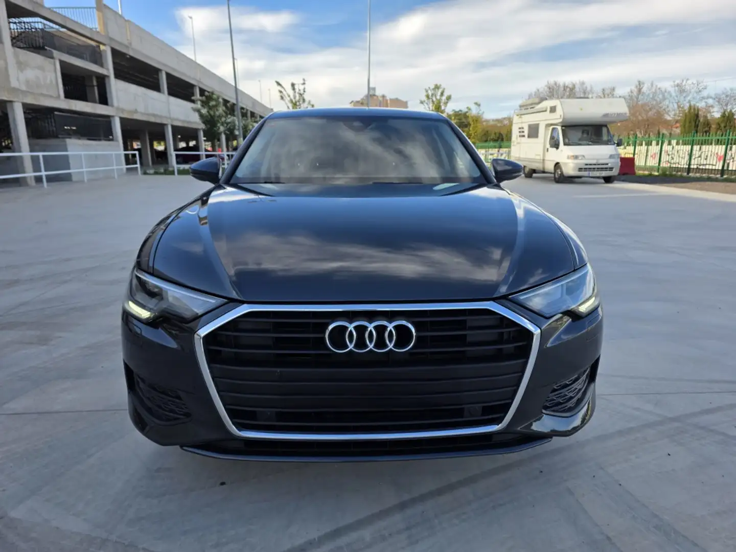 Audi A6 40 TDI S line S tronic Gris - 2