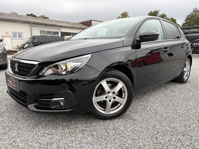 Peugeot 308 308 1,2*NEUWERTIGER ZUSTAND*NAVI*RFK*