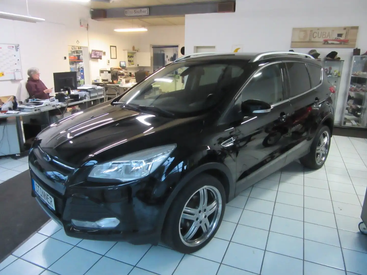 Ford Kuga Trend - 1