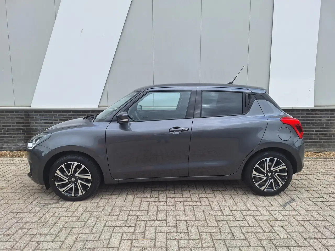 Suzuki Swift 2025