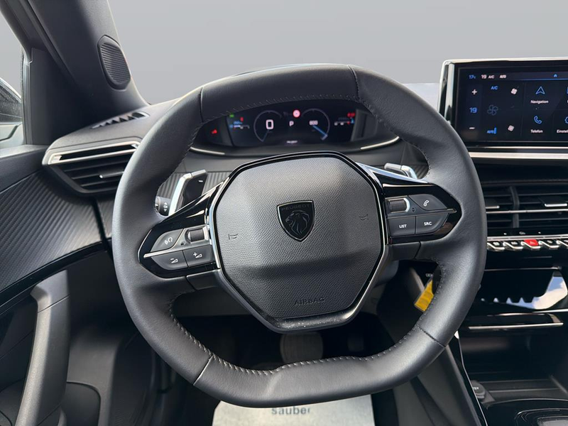 Peugeot 2008 Allure 130 KLIMA+PDC+SITZHZG — photo 14