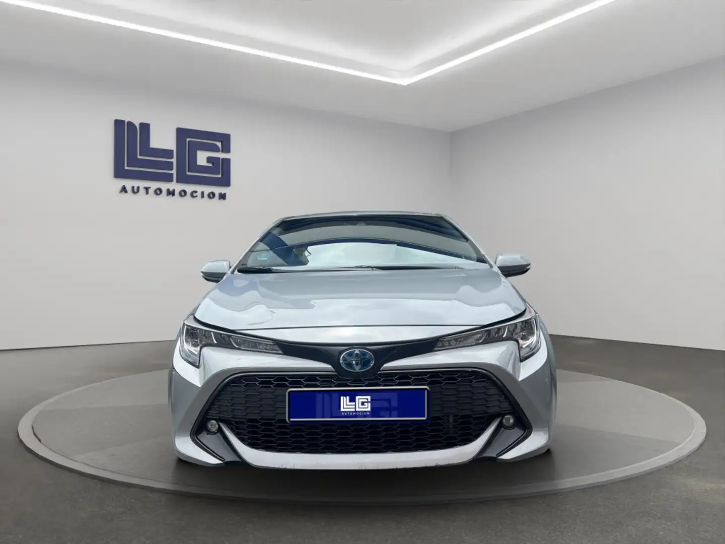 Toyota Corolla 125H Active Tech Gris - 2