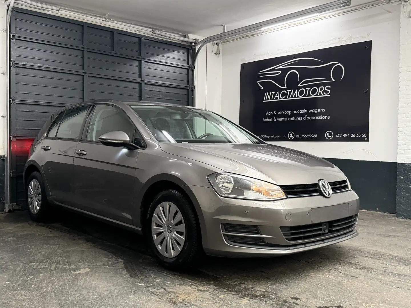 Volkswagen Golf Golf 1.2 TSI BlueMotion Technology DSG Trendline Beige - 1