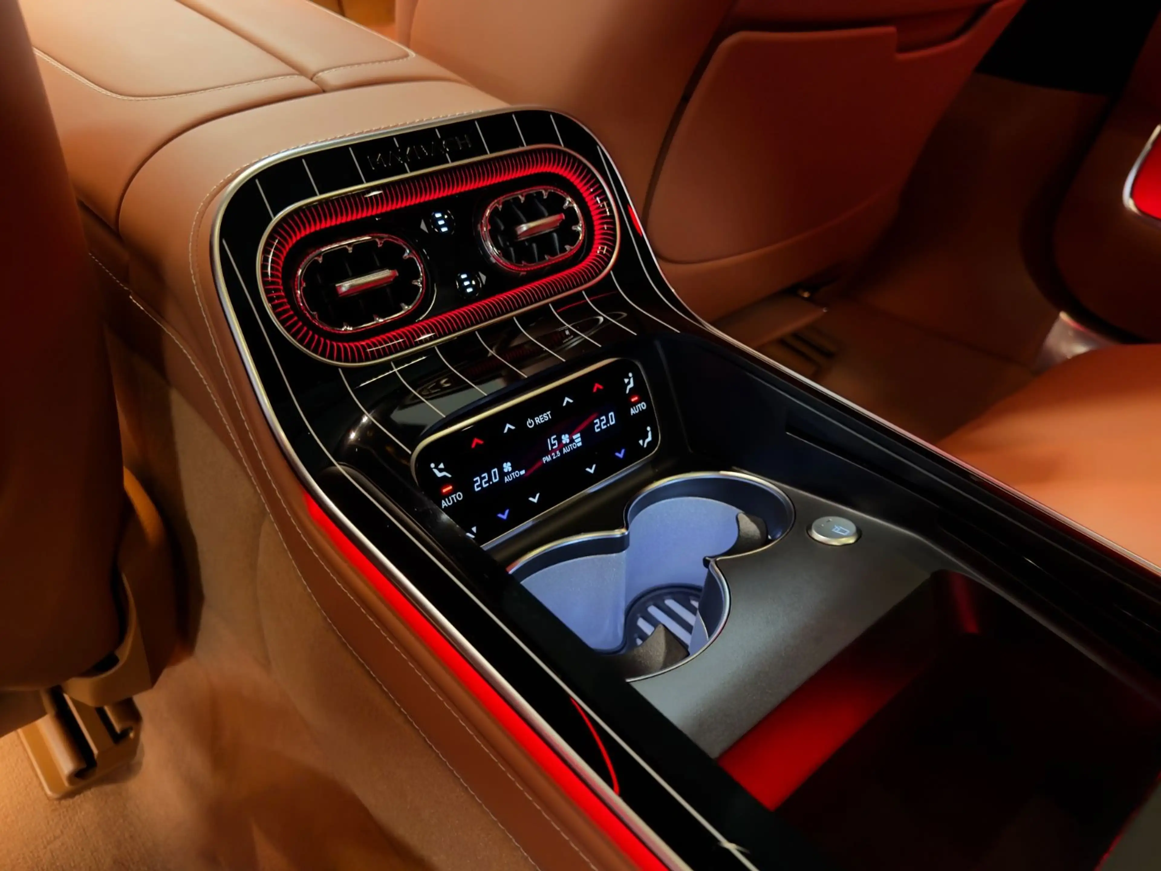 Mercedes-Benz S 580 MAYBACH FIRST DELIVERY EUROPA FULL SPEC — photo 33