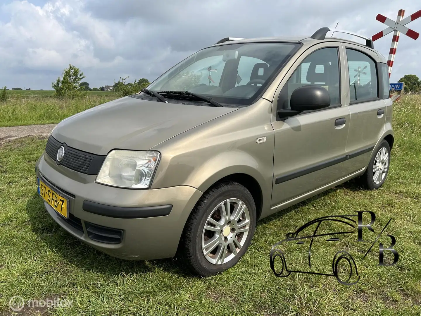 Fiat Panda 1.2 Active AIRCO APK Beige - 1
