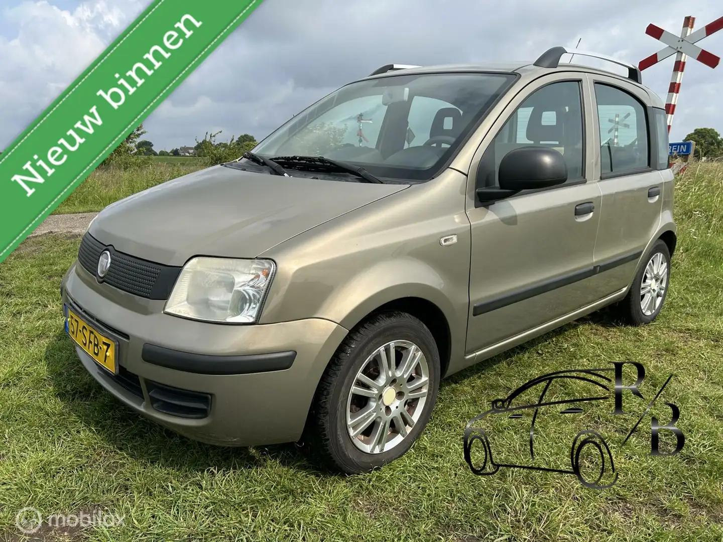 Fiat Panda 1.2 Active AIRCO APK Beige - 1