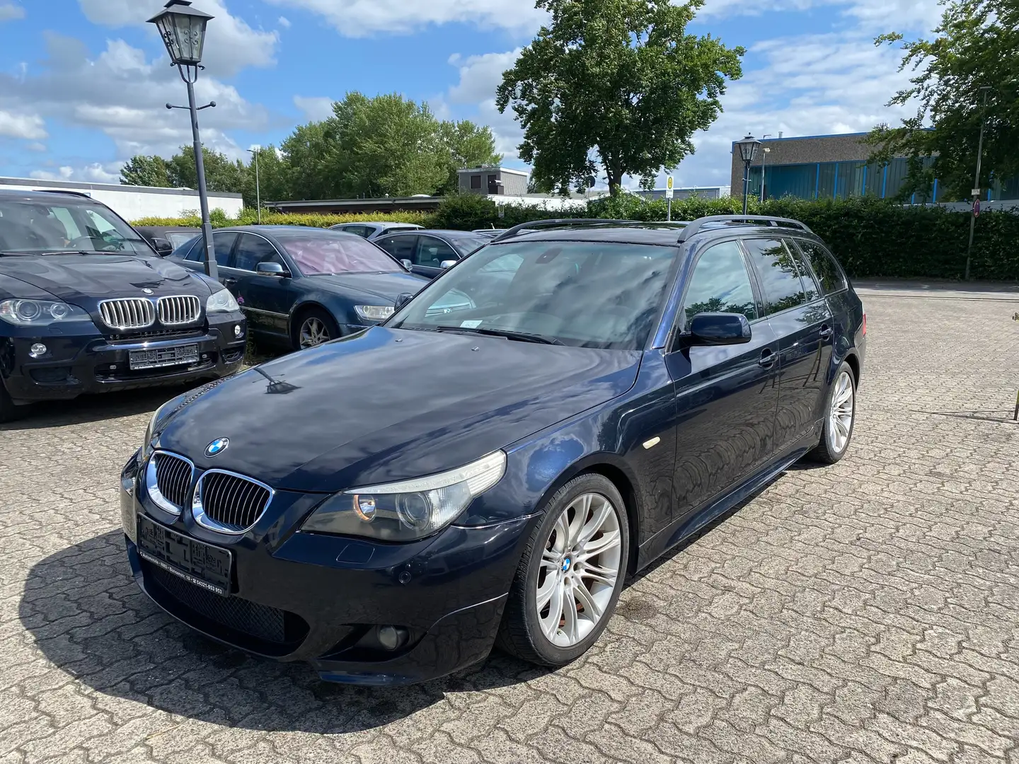 BMW 550 TOURING M-SPORTPAKET Noir - 1