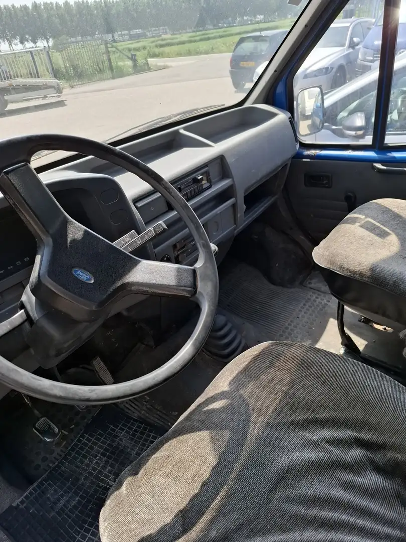 Ford Transit Bus - 2
