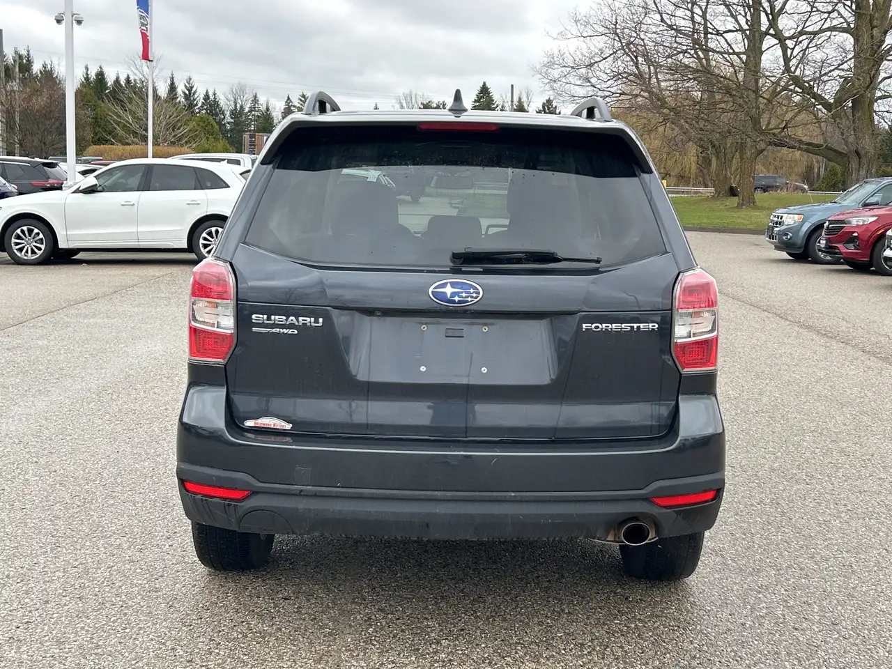 Subaru Forester снимка Subaru Forester