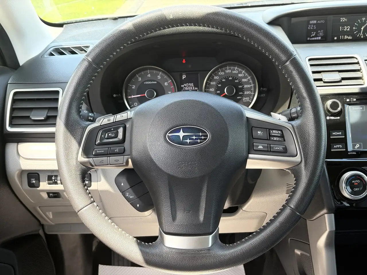 Subaru Forester снимка Subaru Forester