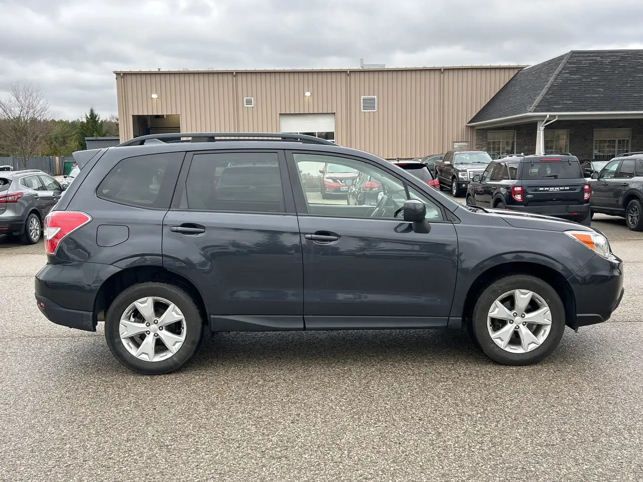 Subaru Forester снимка Subaru Forester