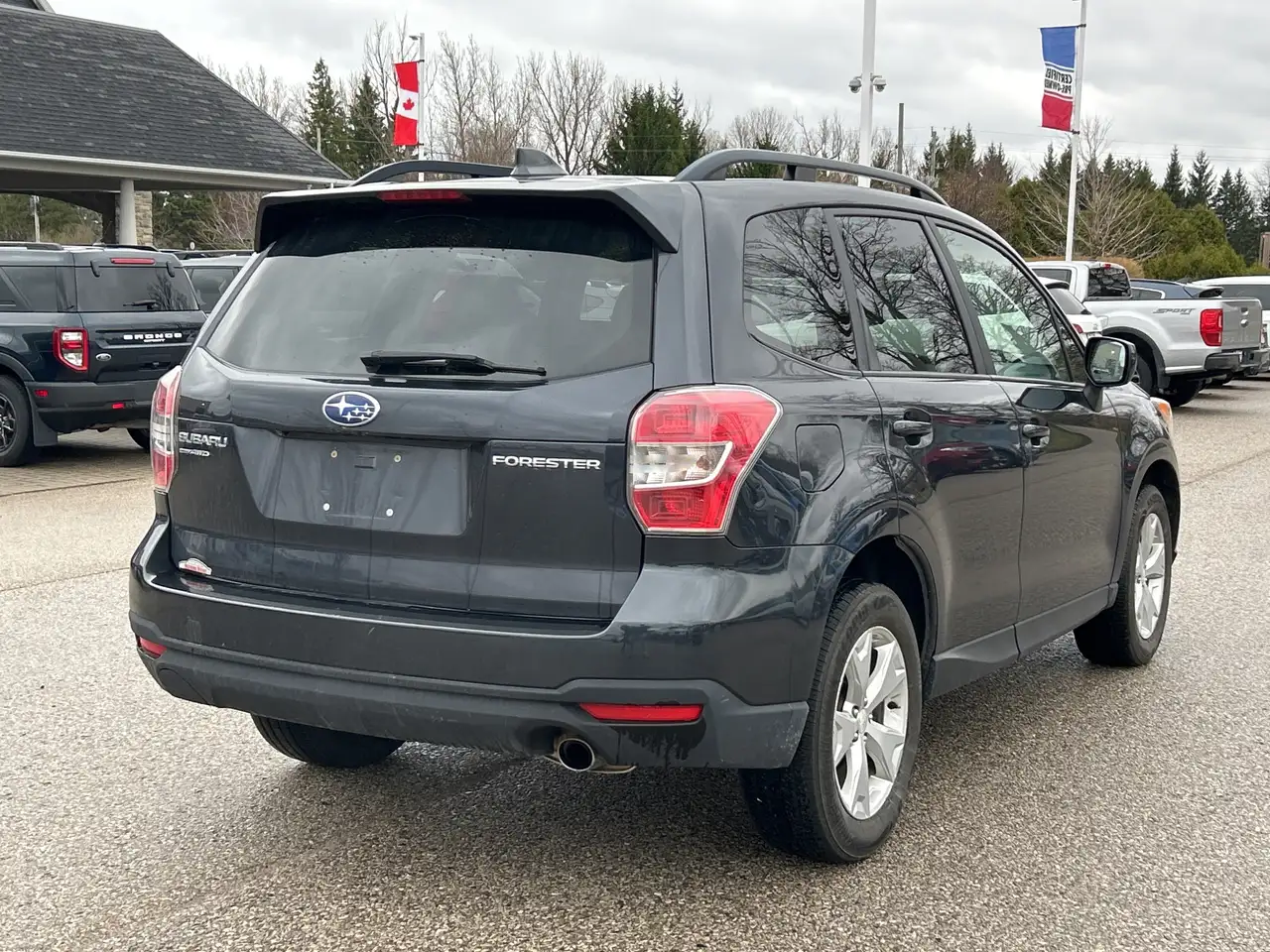 Subaru Forester снимка Subaru Forester