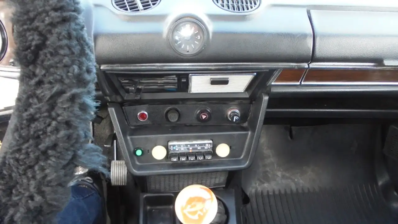 Lada 21061 1,5 55KW 4-Gang Oldtimer,Glaskippdach, foto 9