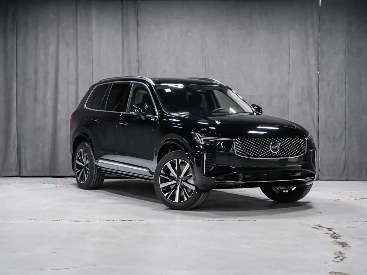 2026 Volvo XC90 Core 7-Seater (Bright Theme) alt 2
