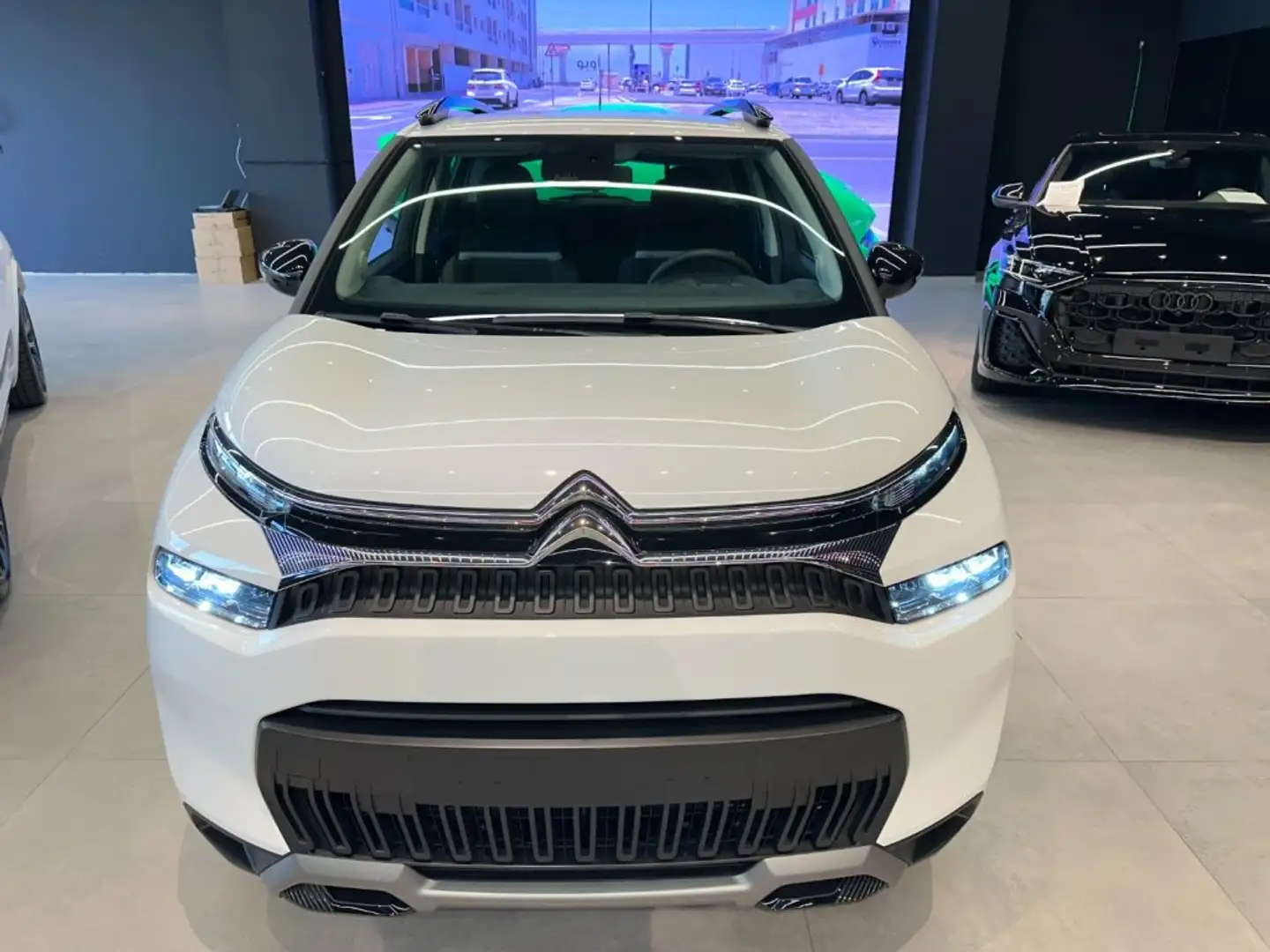 Citroen C3 Aircross PureTech 130 S&S EAT6 Plus Bianco - 2