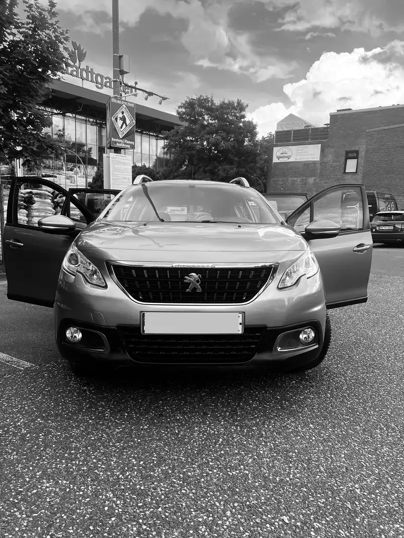 Peugeot 2008 PureTech 82 Active - 1