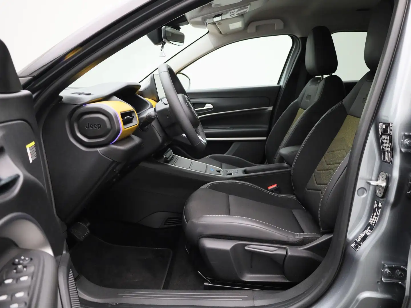 Jeep Avenger 54kWh 1st Edition | Navigatieysteem | Parkeersenso Grijs - 2