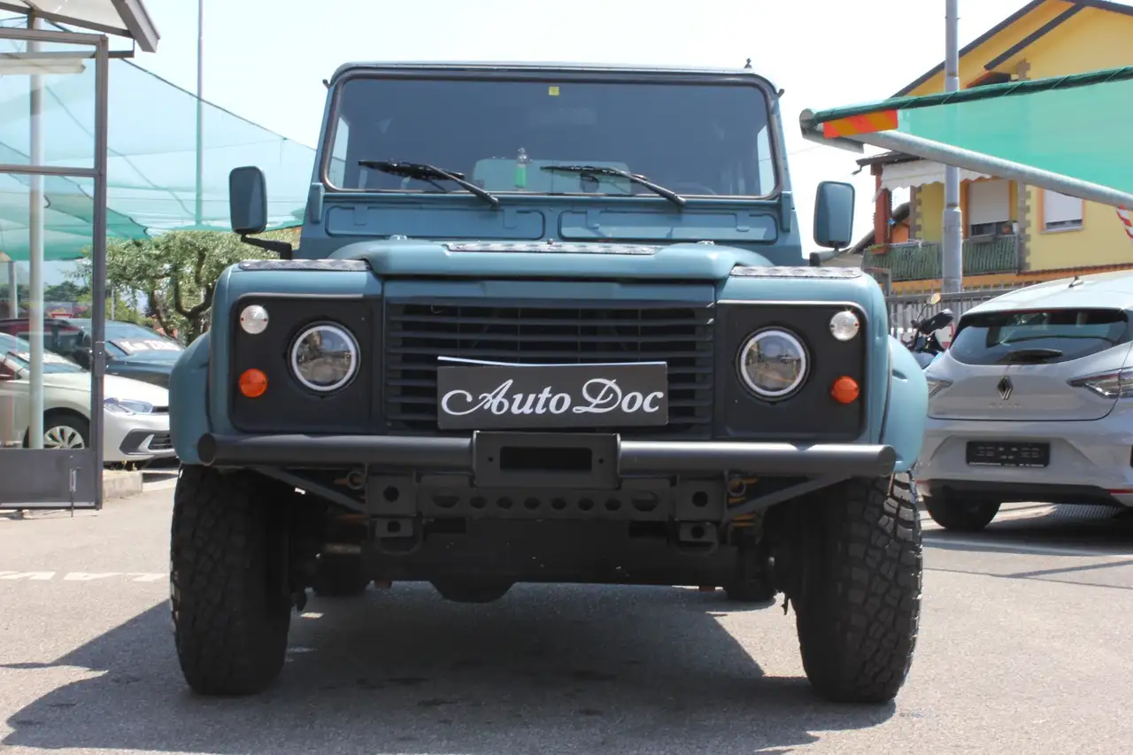 Land Rover Defender 90 turbodiesel Station Wagon County AUTOCARRO, foto 2