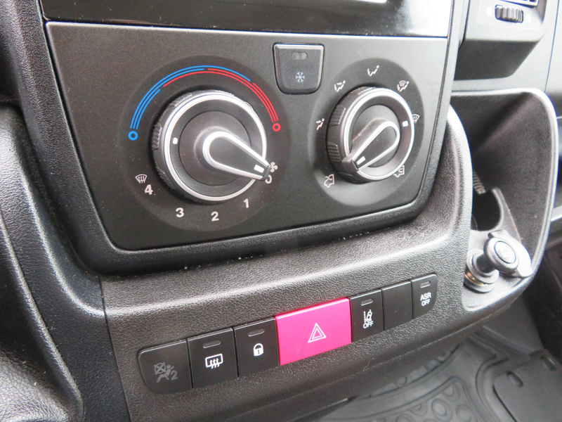 Peugeot Boxer 2.2BlueHDI - L3H2 — photo 12