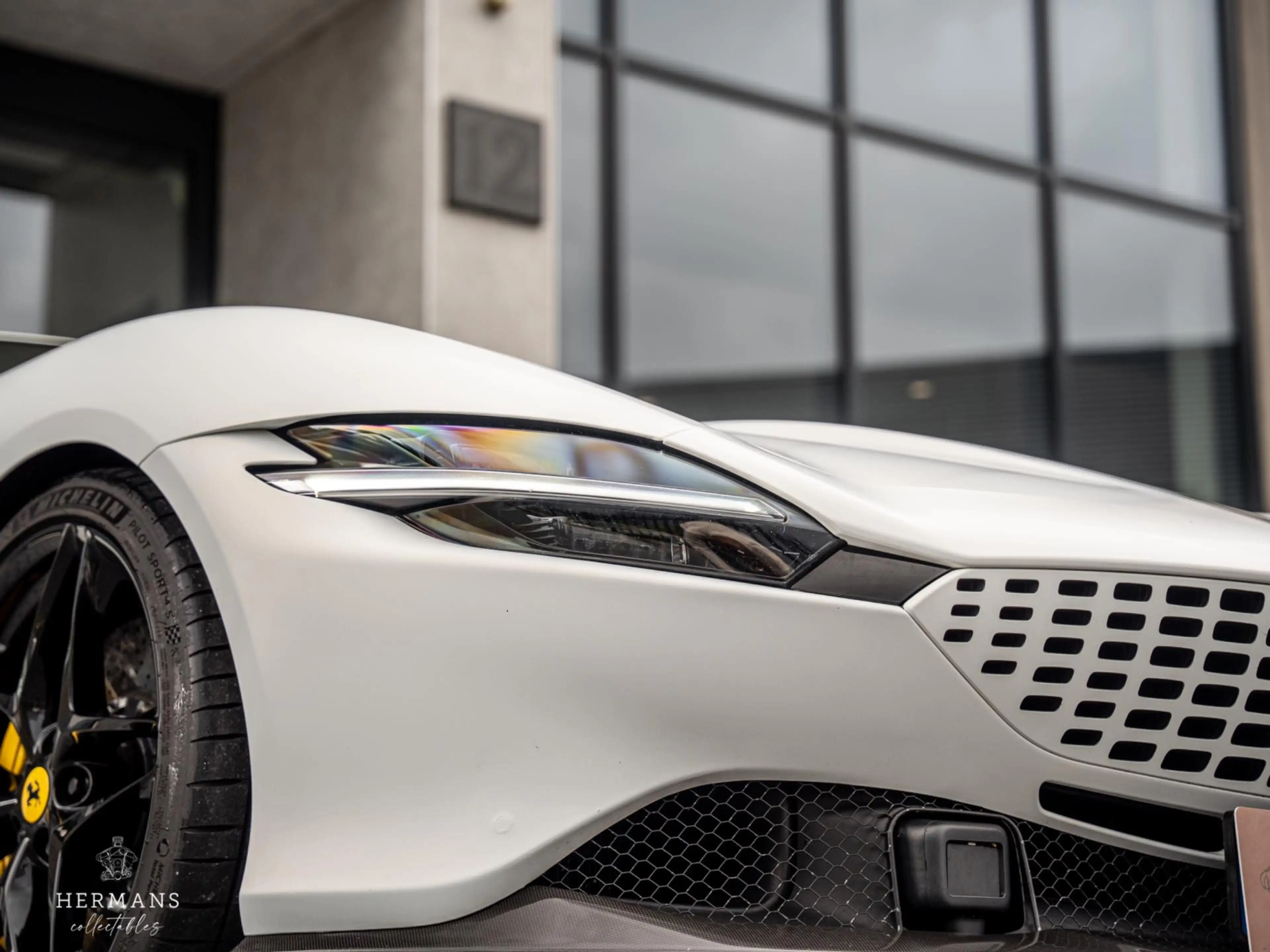 Ferrari Roma 3.9 V8 HELE / Carbon exterior / ADAS / JBL / CarPl — photo 8