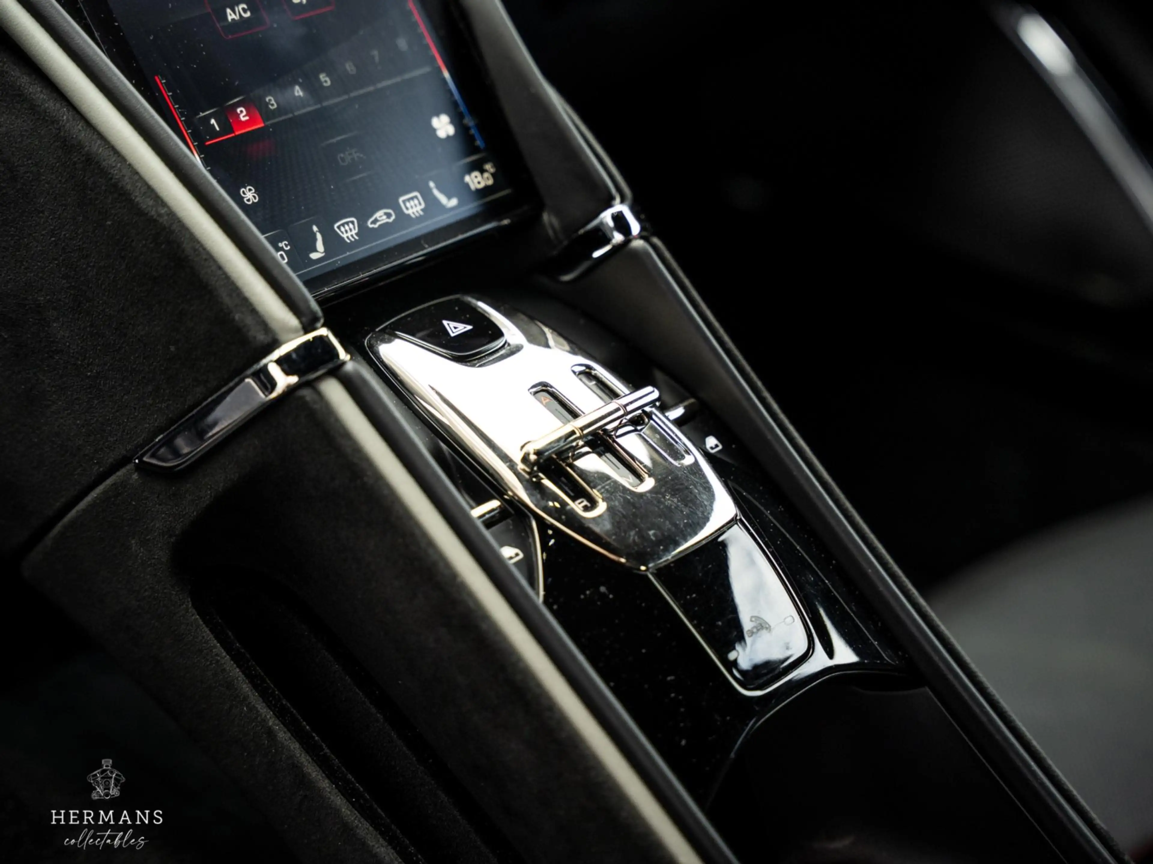 Ferrari Roma 3.9 V8 HELE / Carbon exterior / ADAS / JBL / CarPl — photo 28
