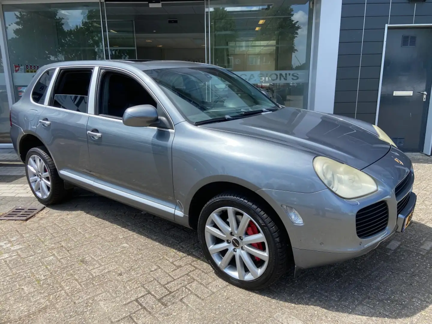 Porsche Cayenne 4.5 Turbo Grijs - 2