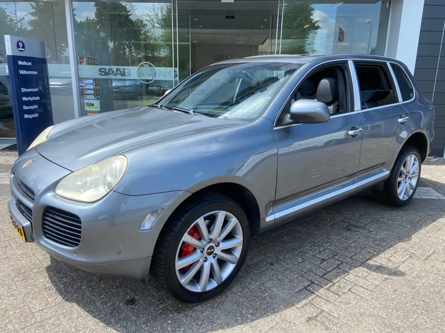 Porsche Cayenne 4.5 Turbo Grijs - 1