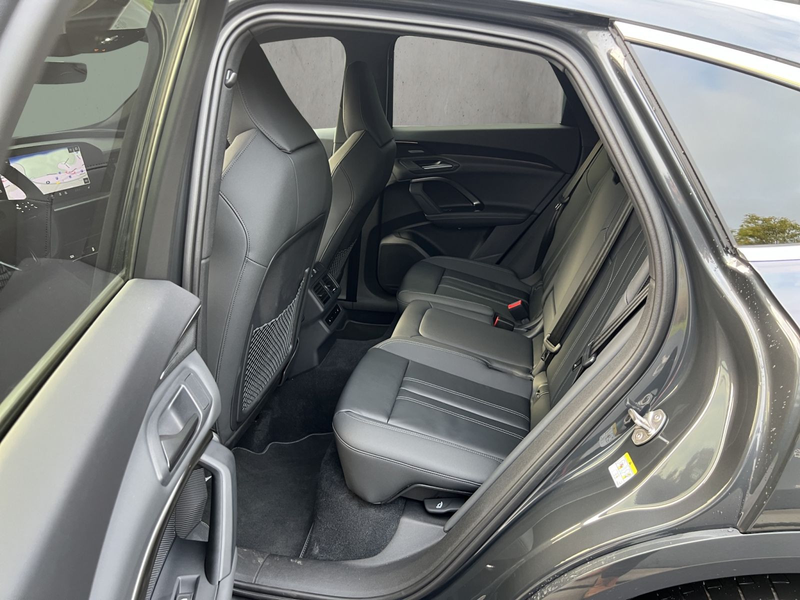 Audi Q5 TDI quattro 150 kW S tronic — photo 12