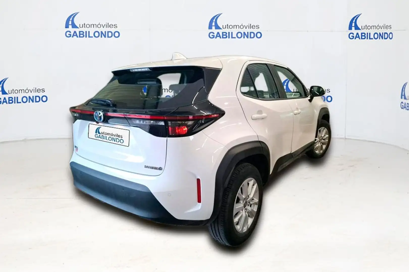 Toyota Yaris Cross 120H Business Plus Blanco - 2