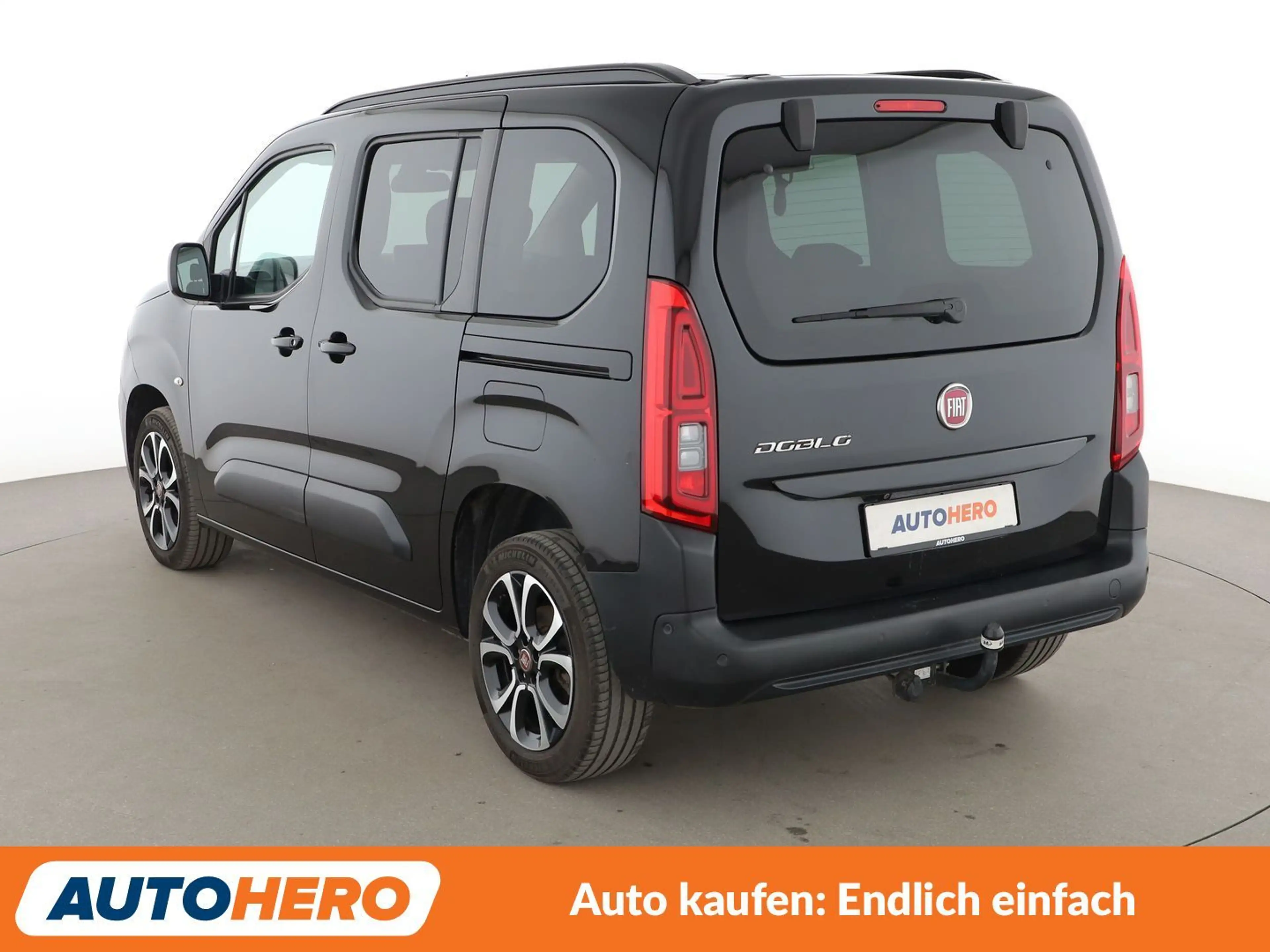 Fiat Doblo 1.5 Blue-HDi Kombi L1 Aut*NAVI*TEMPO*CAM*PDC*AHK* — photo 4