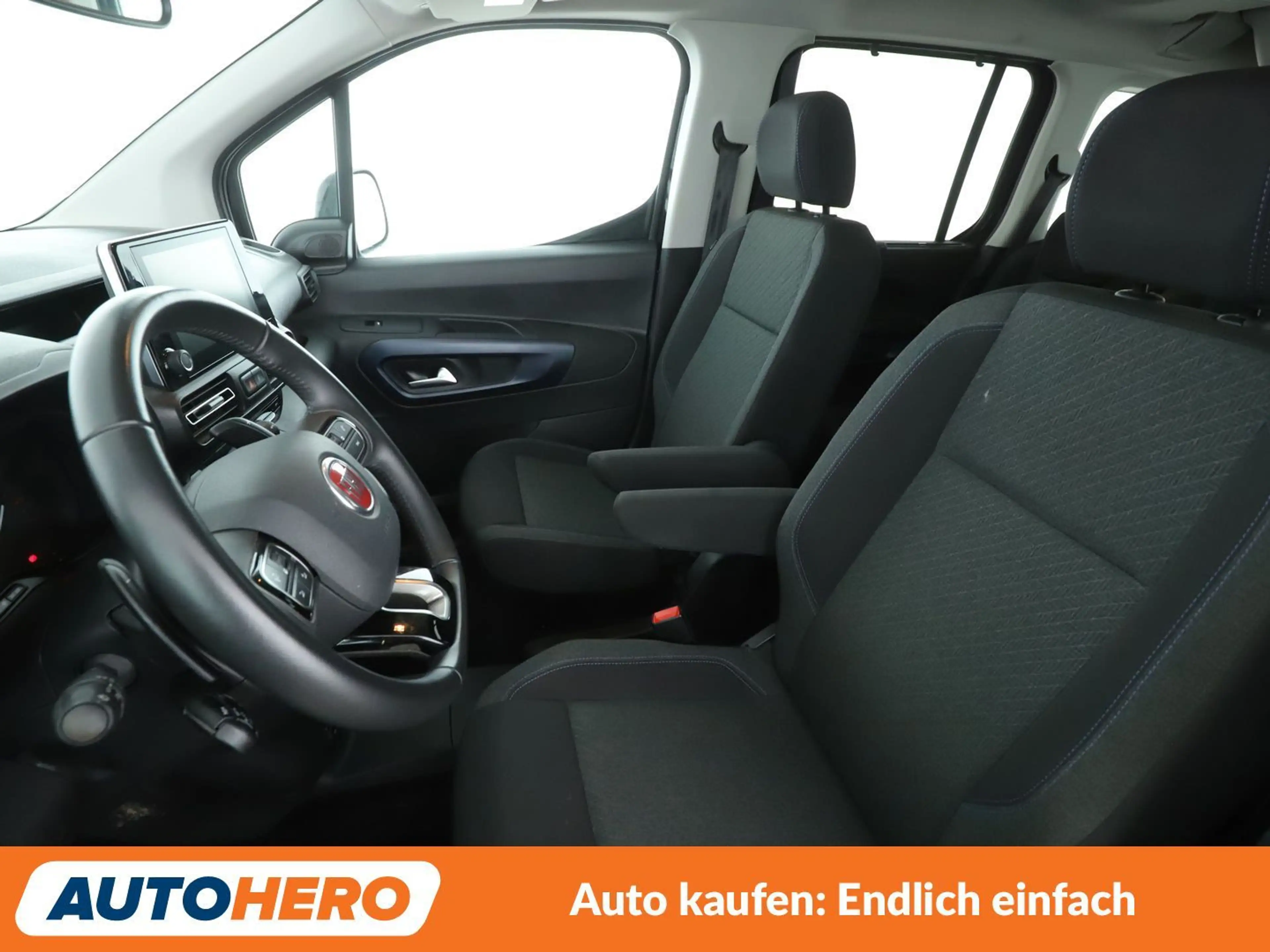 Fiat Doblo 1.5 Blue-HDi Kombi L1 Aut*NAVI*TEMPO*CAM*PDC*AHK* — photo 10