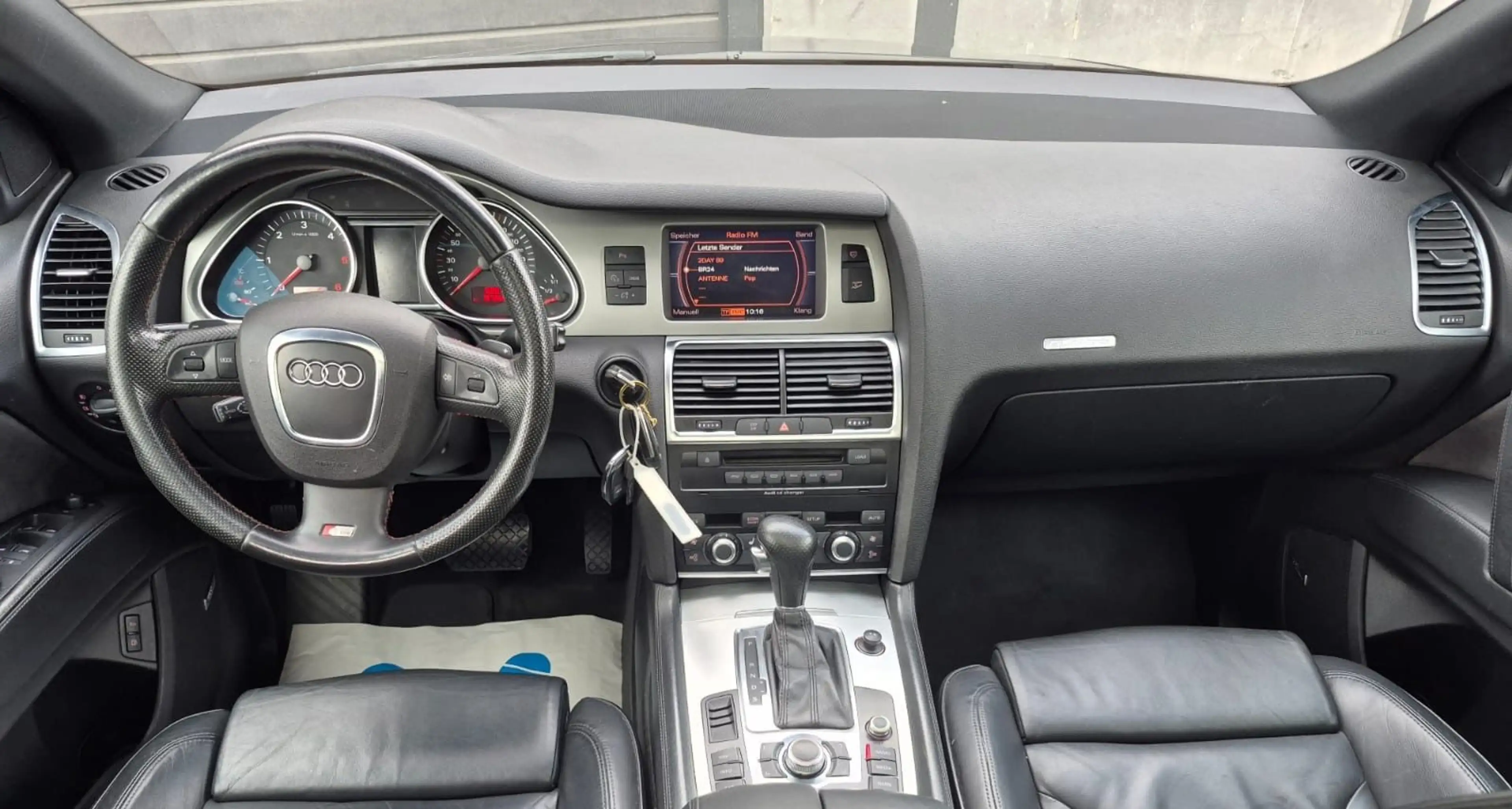 Audi Q7 3.0 TDI quattro S-Line Bose Temp Pano 7 Sitz — photo 12