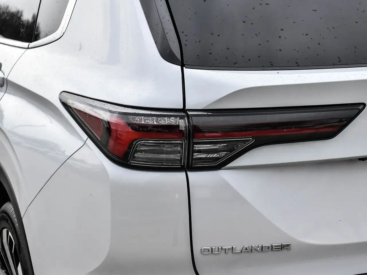 Mitsubishi Outlander снимка Mitsubishi Outlander