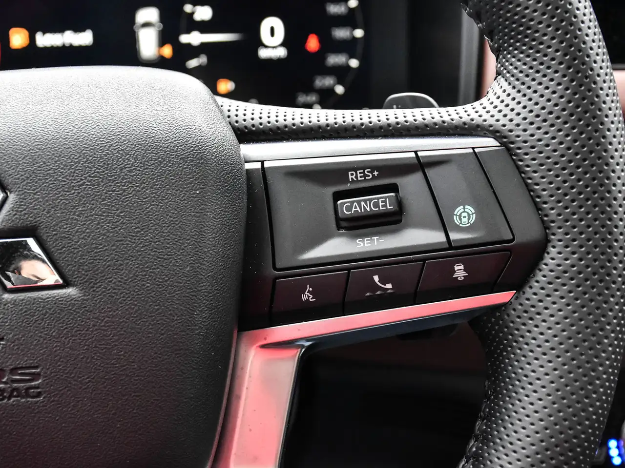 Mitsubishi Outlander снимка Mitsubishi Outlander