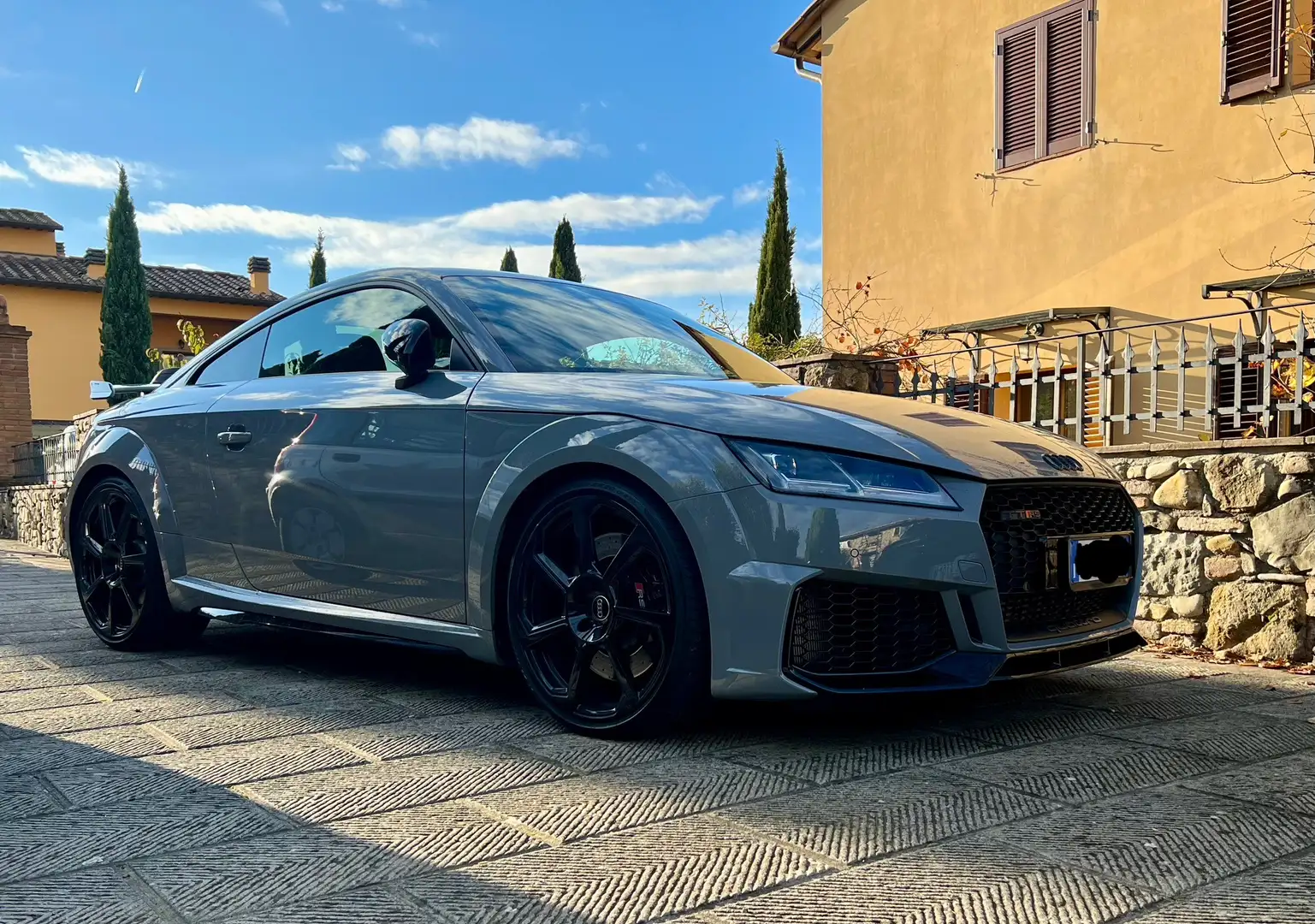 Audi TT RS TTRS Coupe 2.5 quattro s-tronic - 1