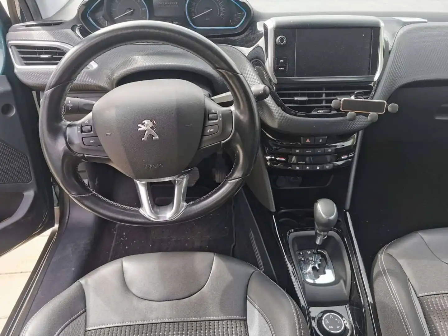 Peugeot 2008 2008 1,2 PureTech 110 S Blau - 1