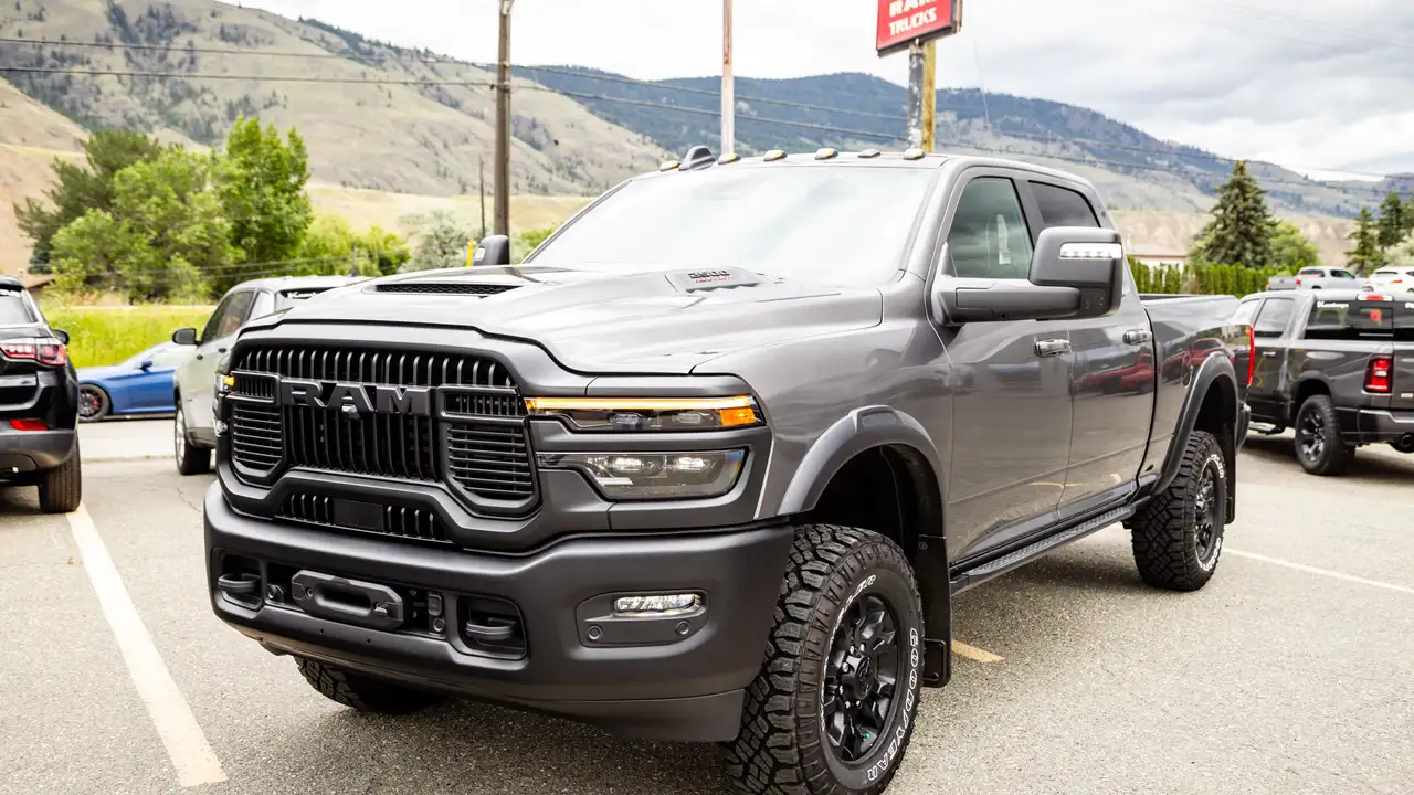 RAM 2500 снимка RAM 2500