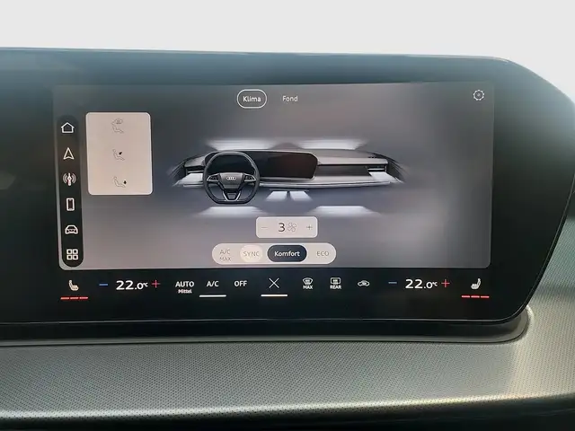 Audi Q3 view 28