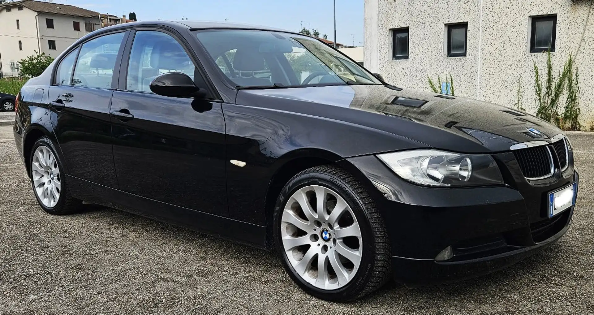 BMW 318 Serie 3 E90 Berlina 318d Eletta 143cv Czarny - 2