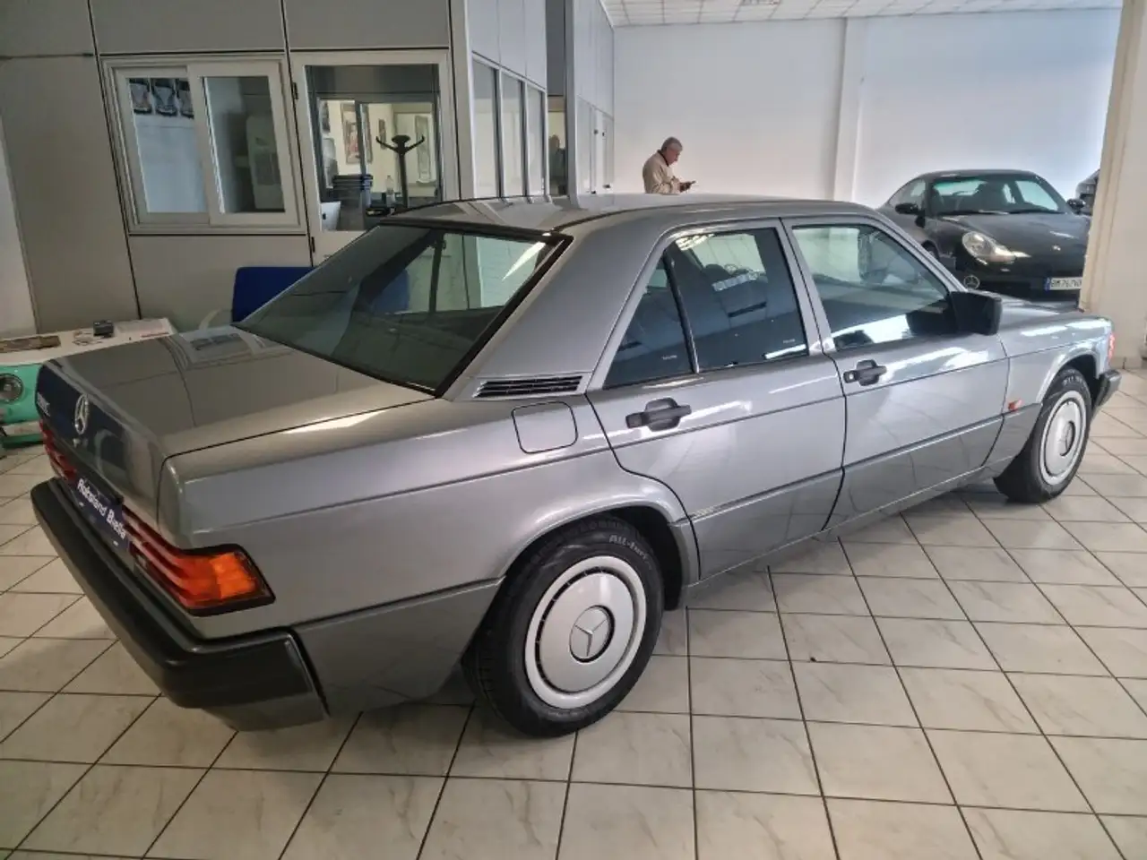 Mercedes-Benz 190 2.0 E, foto 5