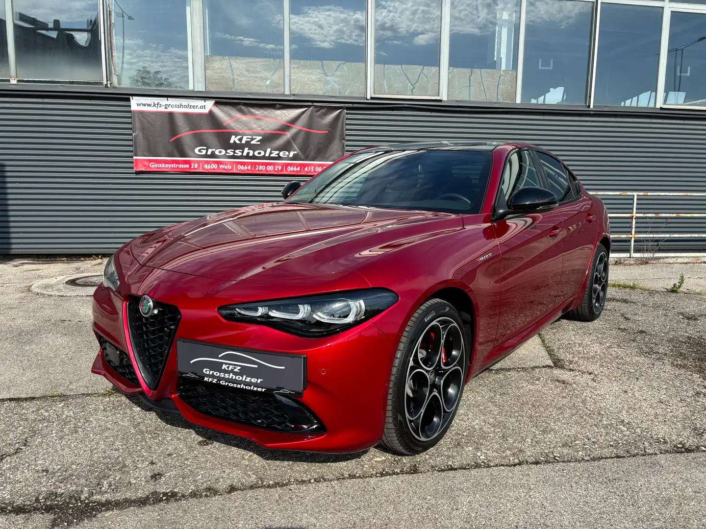 Alfa Romeo Giulia Veloce 2.0 280 AT8 Q4 Rot - 1