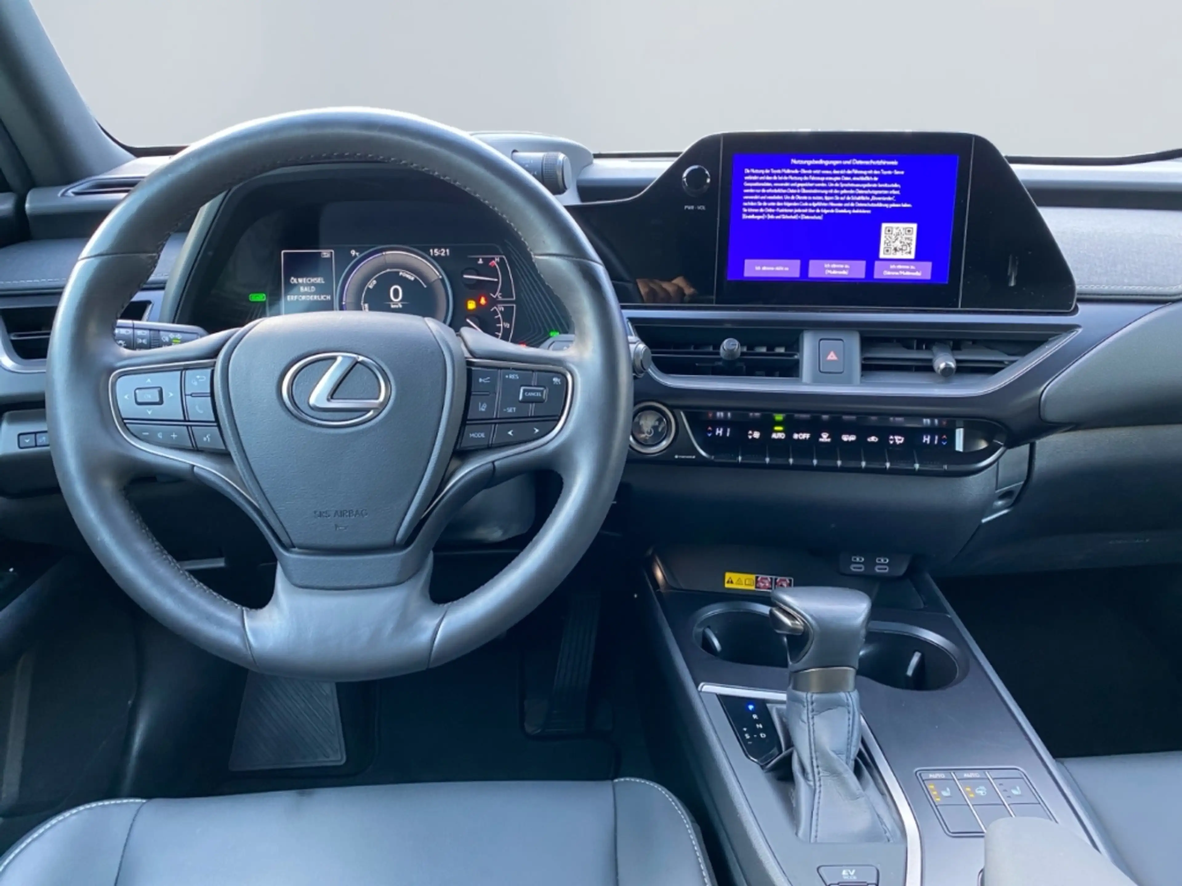 Lexus UX 250h F SPORT Design *Bi-LED*ACC*RCam*SHZ*PDC* — photo 11