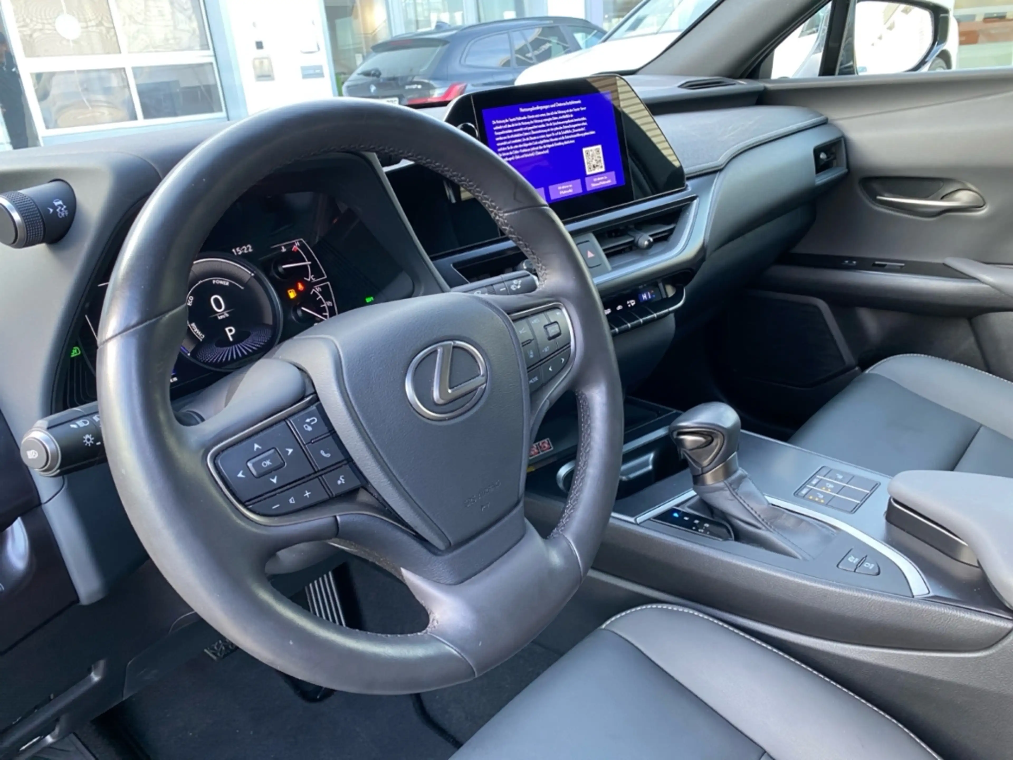 Lexus UX 250h F SPORT Design *Bi-LED*ACC*RCam*SHZ*PDC* — photo 13