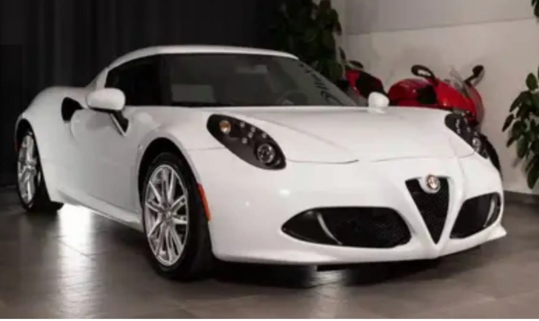 Alfa Romeo 4C Coupe 1750 tbi 240cv tct E6 - 2