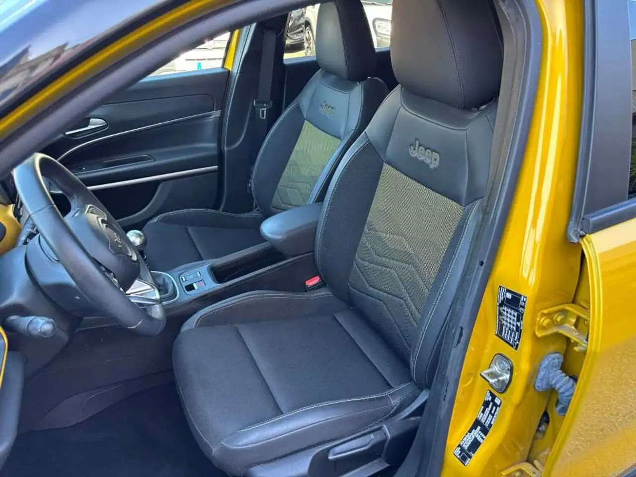 Jeep Avenger 1.2 turbo 1st Edition fwd 100cv 15